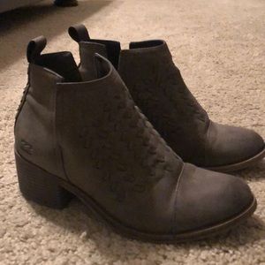 Billabong ankle boots